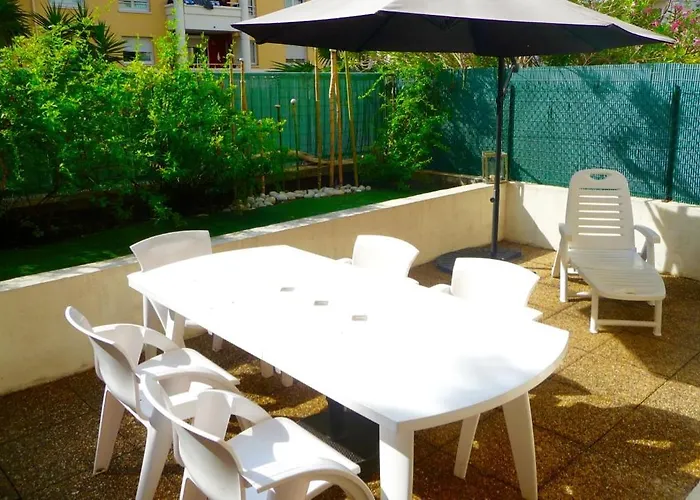Studio-terrasse A Carras Apartman Nizza
