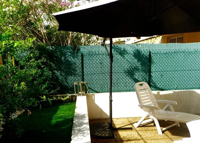 Studio-terrasse A Carras